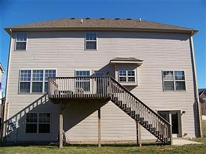 4th image of 3945 Hollyberry Ln