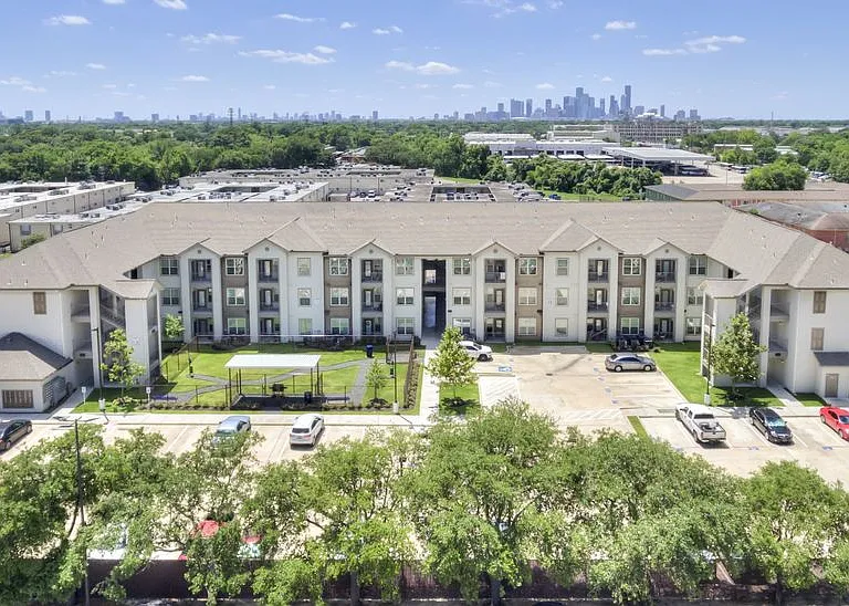 Oaks at Wayside Apartments — Photo 31