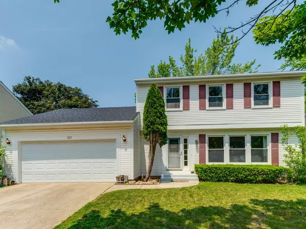 222 Annapolis Dr, Vernon Hills, IL 60061