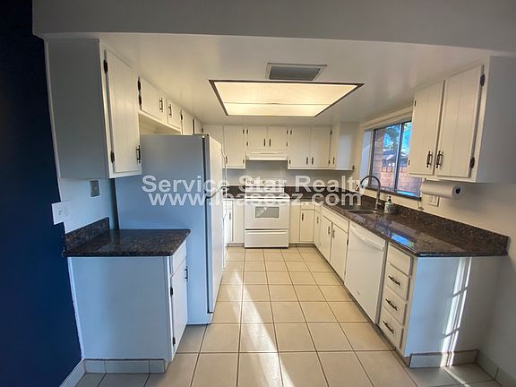 3rd image of 116 W Loma Vista Dr APT 101