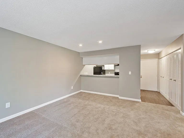 3030 Pebble Point Drive — Photo 7