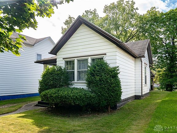 3rd image of 2414 Lakeview Ave