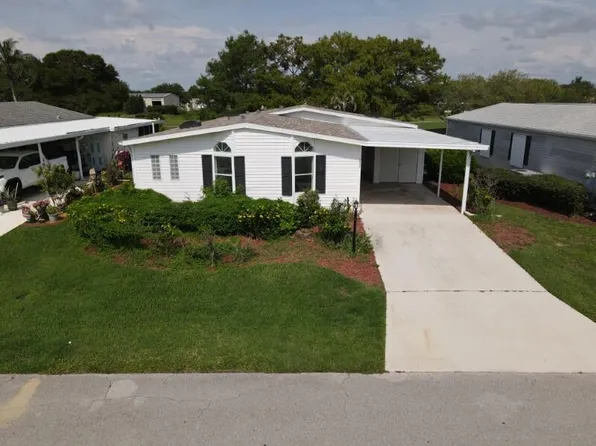 8029 Meadowlark Lane, Port St Lucie, FL 34952