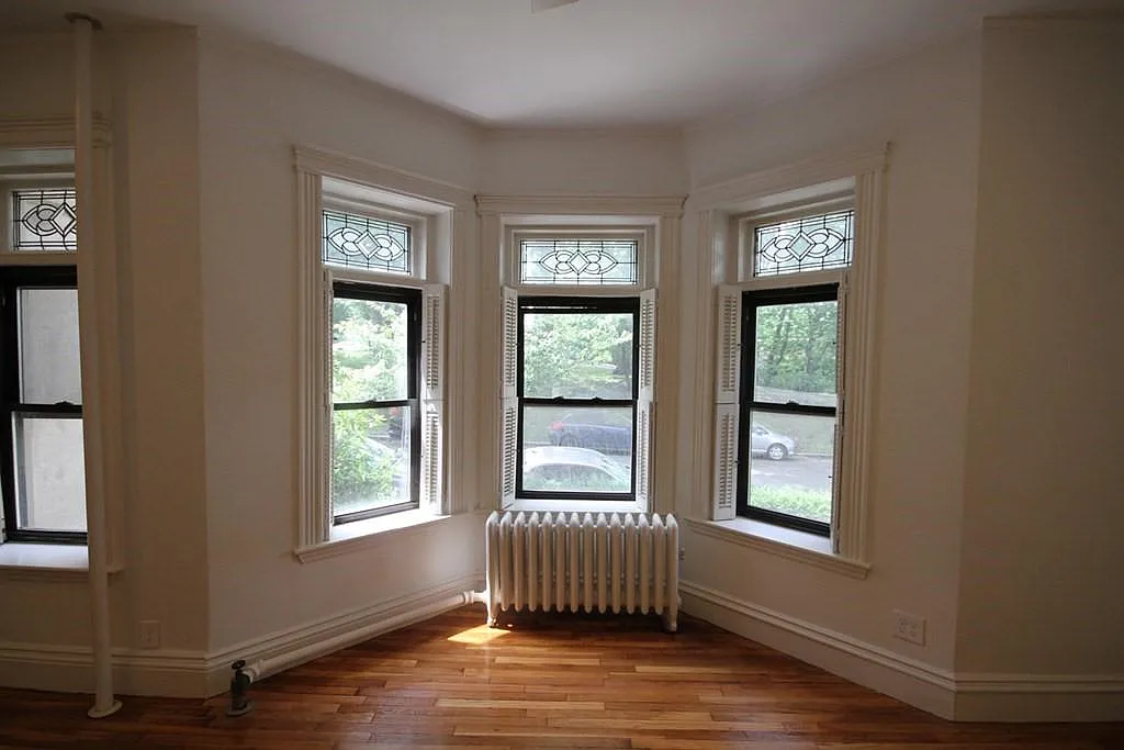 2 bed, $3,500 — Photo 4