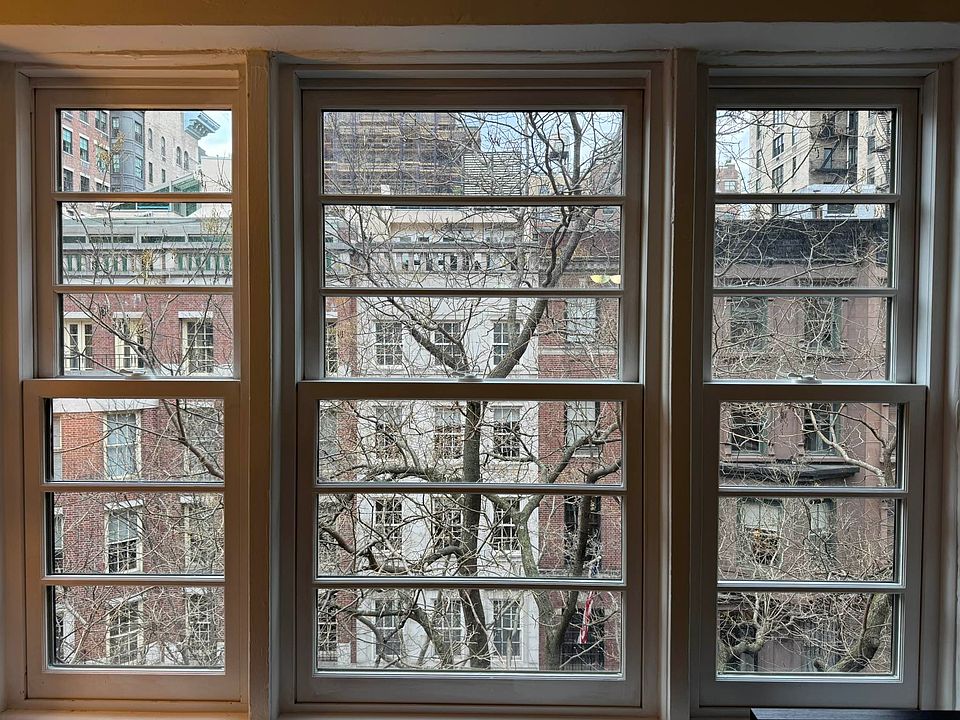 2nd image of 44 E 63rd St APT 5D