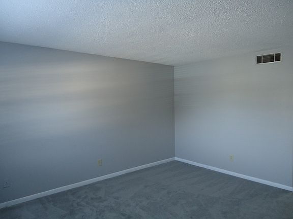 3rd image of 9013 Tudor Dr #G202