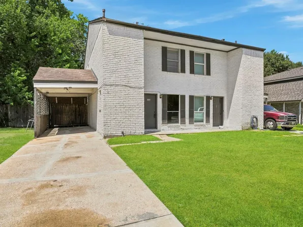 4605 Orange Cir N, Pearland, TX 77581