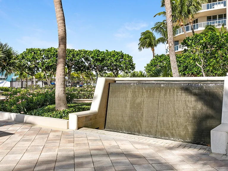 2700 N Ocean Dr #501A — Photo 58