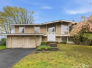 12522 SE 217th Pl, Kent, WA 98031