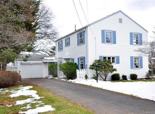 66 Knollwood Rd, West Hartford, CT 06110