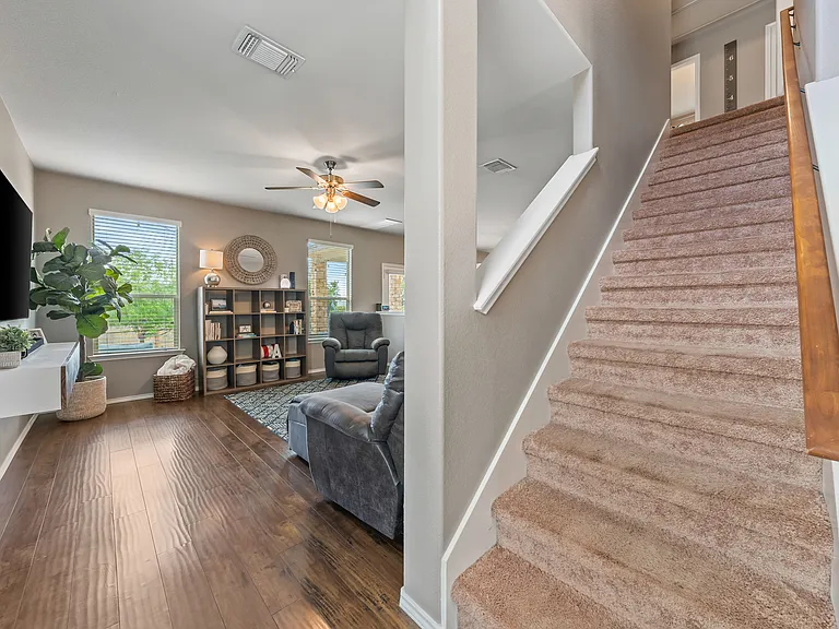 5221 Cicero Dr — Photo 13
