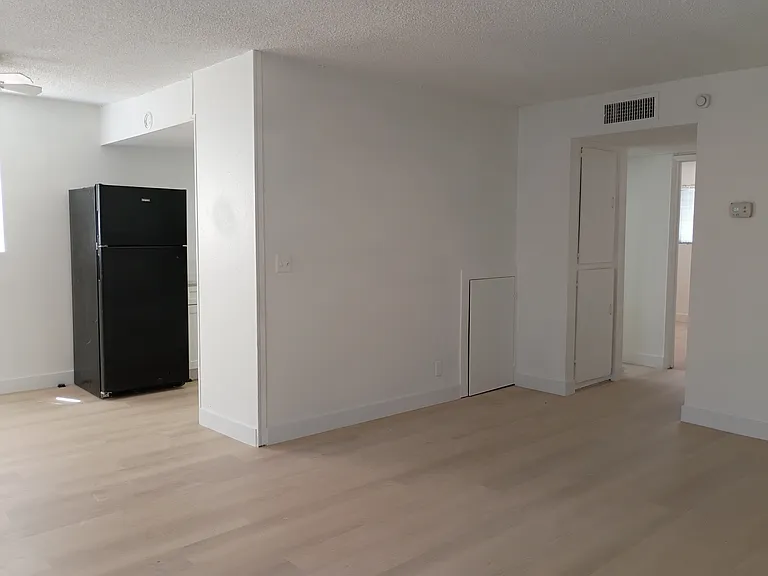 Kolson Cir — Photo 3