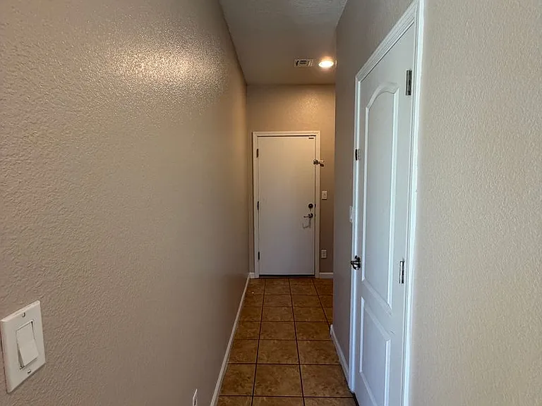 154 Prado Verde Ct NE — Photo 36