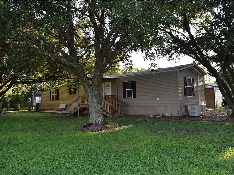 4798 Curry Rd — Photo 1