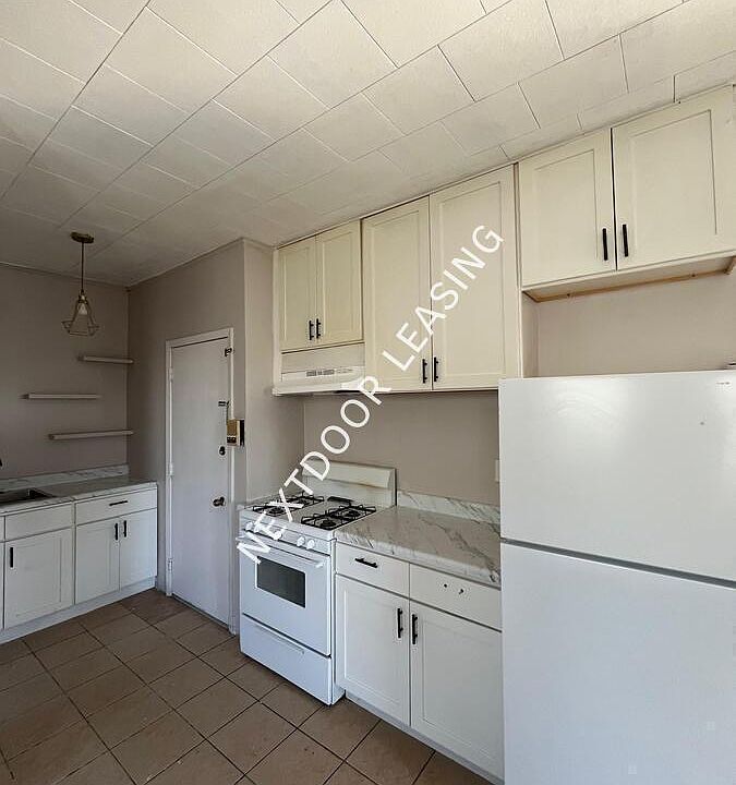 1st image of 69 W 53rd St #5M