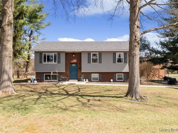 506 Park Ridge Road, Georgetown, IN 47122