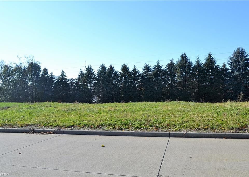 1st image of 766 Meadow Ln Lot 9084