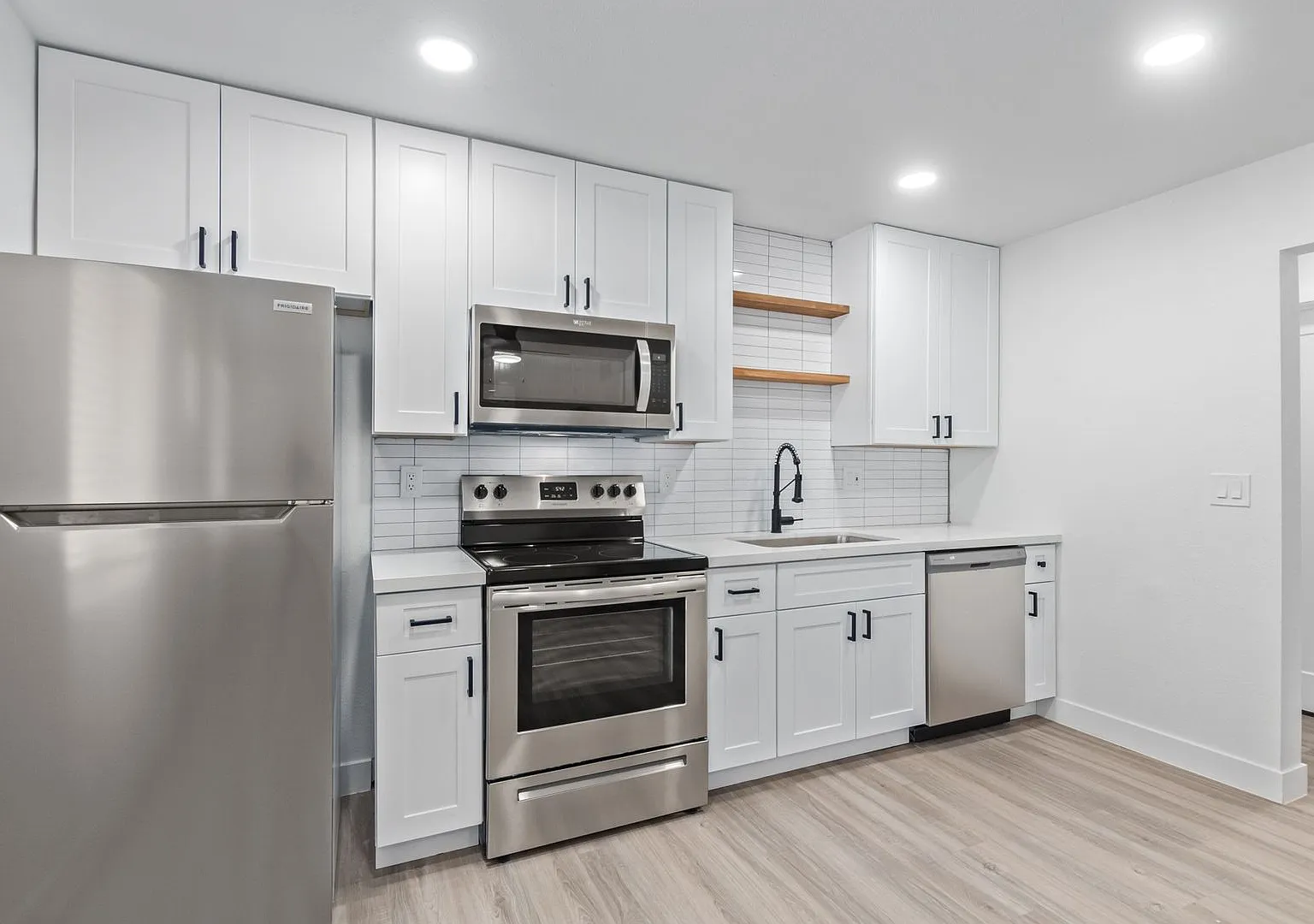Newly Renovated One Bedroom in Tempe! — Photo 1