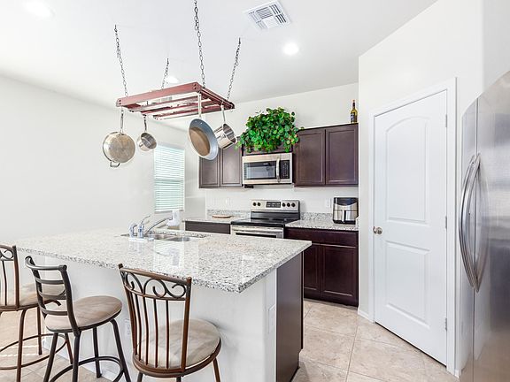 4th image of 36625 W Montserrat St