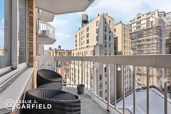 Rented by Leslie J. Garfield | media 5