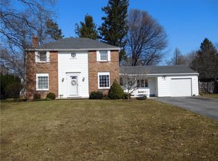 192 Rogers Pkwy, Rochester, NY 14617