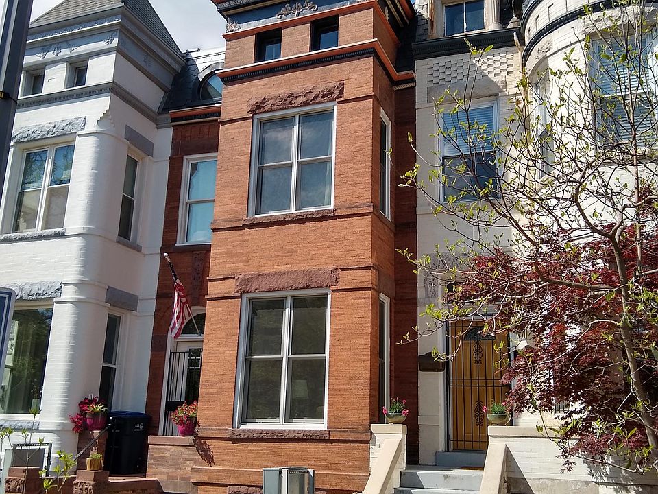 Beautifully renovated 1895 home