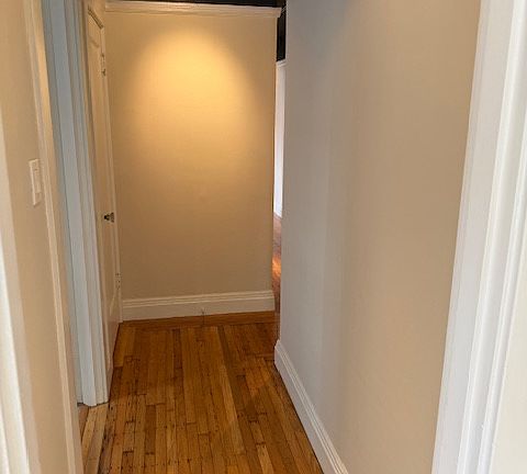 5th image of 421 California Dr APT 4