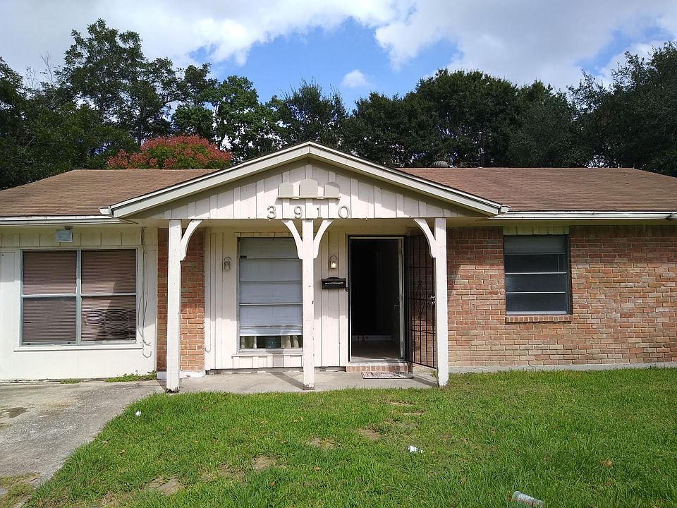 Front BEFORE RENOVATIONS