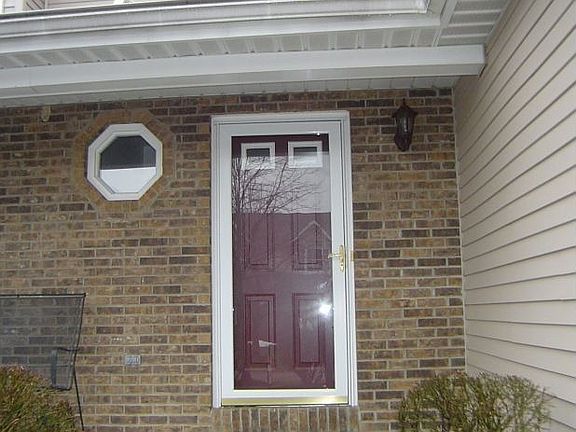 2nd image of 36224 Windward Dr