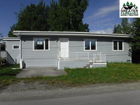 3rd image of 1708 Mary Ann St