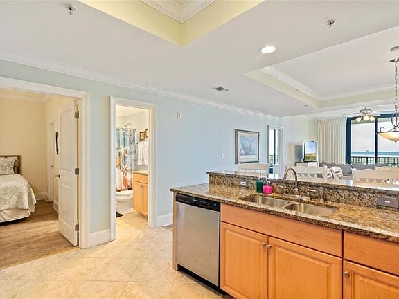 3rd image of 1601 Bienville Blvd APT 204