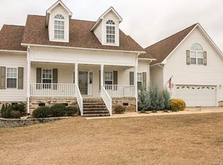 3904 Fox Meadow Ln, Hope Mills, NC 28348