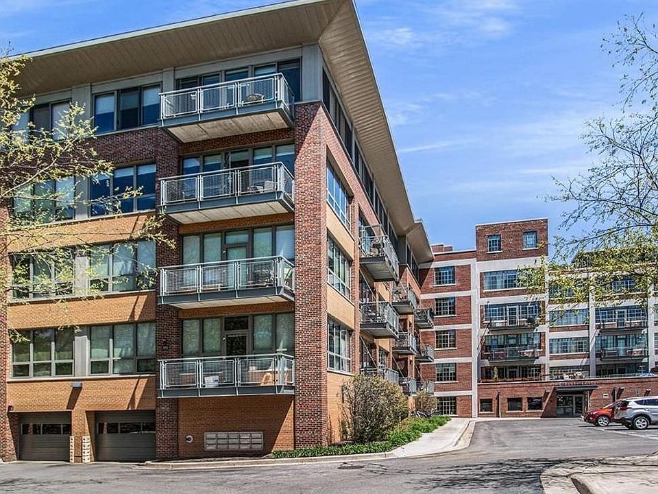 1st image of 315 2nd St APT 413