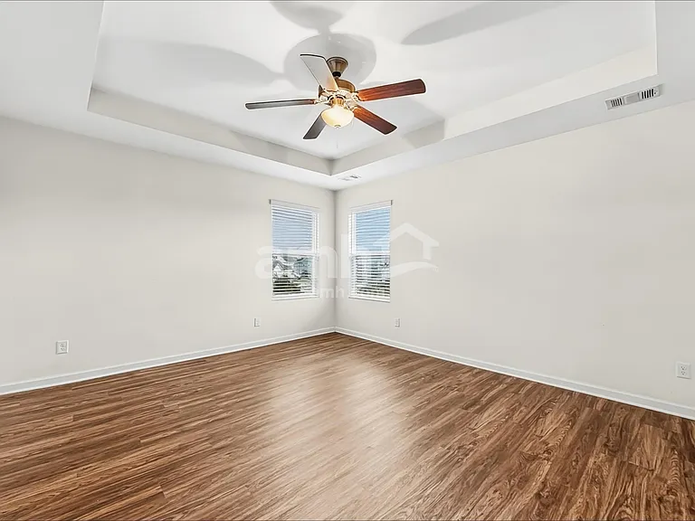 319 Crabapple Cir — Photo 11