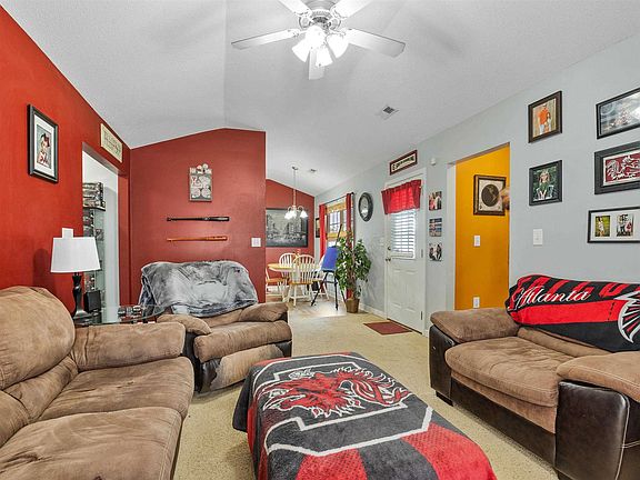 4th image of 341 Bishop Hicks Ct