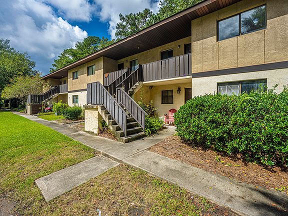 5th image of 2975 Dove Haven Ct APT H