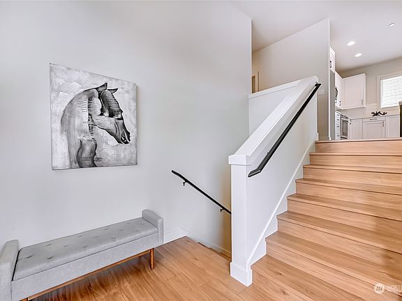 3rd image of 15227 51st Avenue S