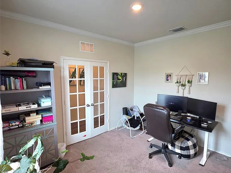 350 Bedford Falls Ln — Photo 18