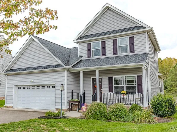 11217 Blunts Bluff Ct, Ashland, VA 23005