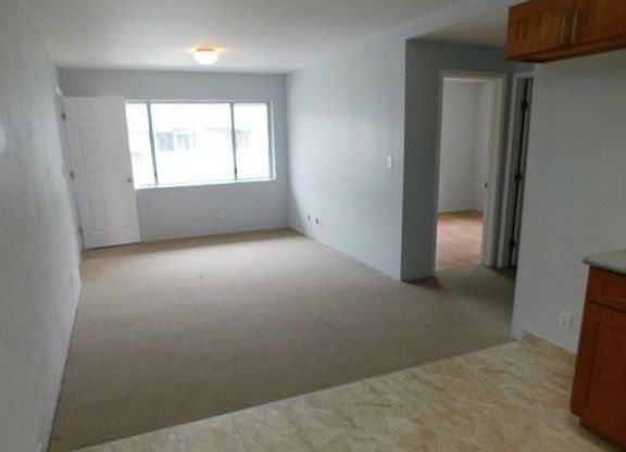 4th image of 85-810 Lihue St