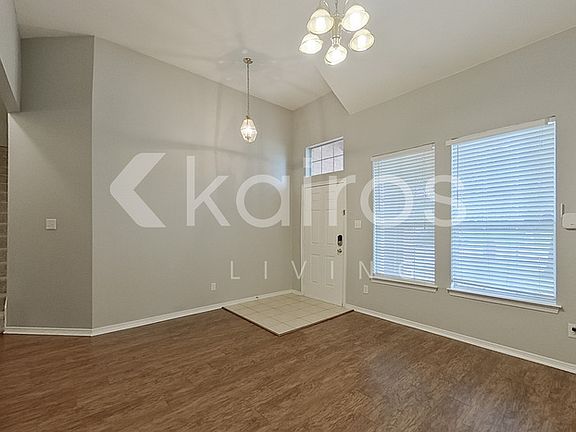 3rd image of 5204 Paulie Dr