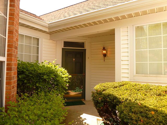 1st image of 21044 W Snowberry Ln