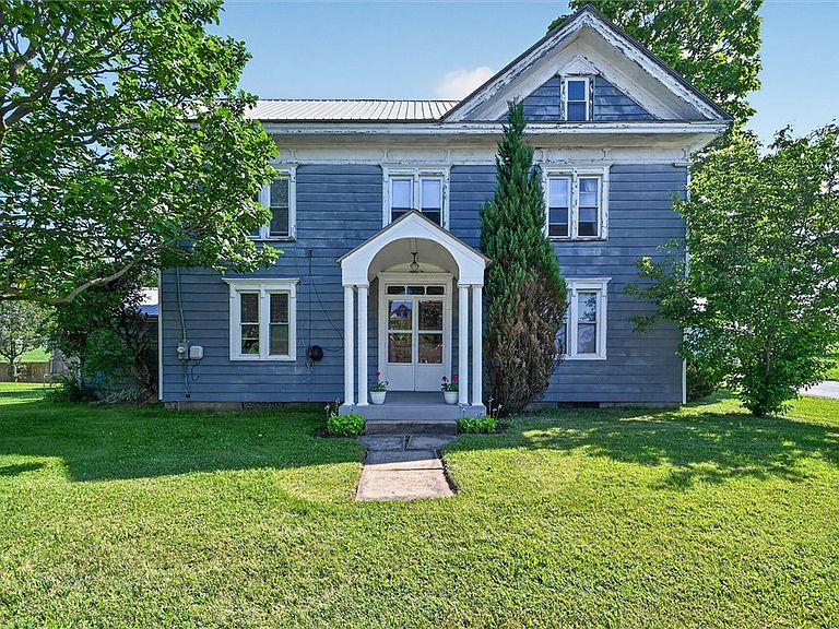 Listing photo 4