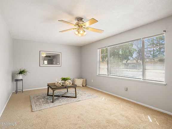 5th image of 710 Lamar Ave