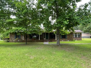 319 6th St, Hampton, AR 71744