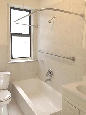 Rented by New York Residence | media 26