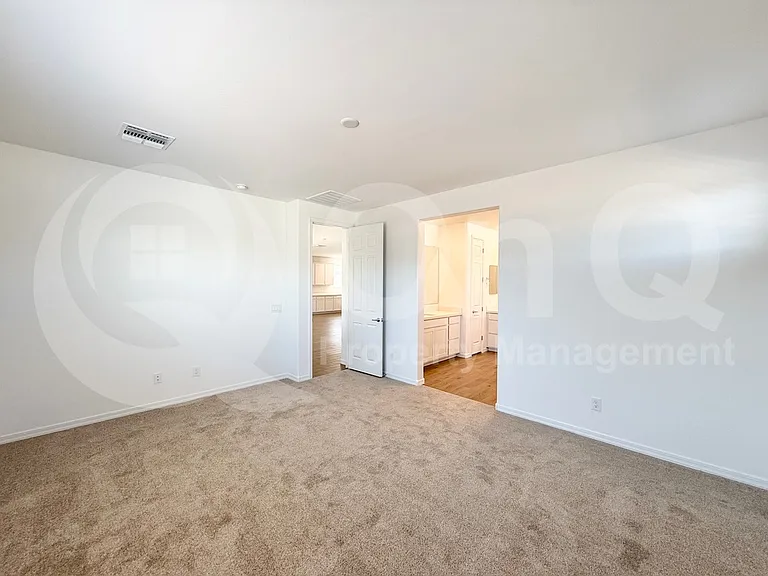 22813 E Starflower Dr — Photo 11