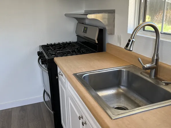 225 J St, Chula Vista, CA 91910