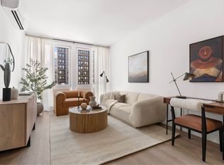 4-34 26th Ave #211, Astoria, NY 11102