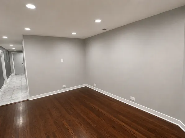 1427 N Keeler Ave #1, Chicago, IL 60651